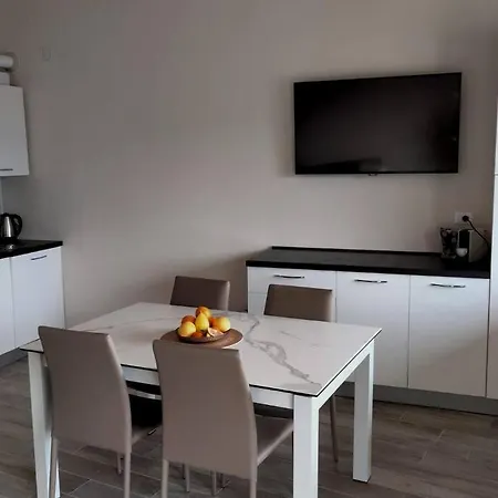 Nido Tra Gli Ulivi Apartment Finale Ligure Exterior photo